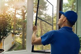 Best Window Glass Replacement  in Mccom, MS